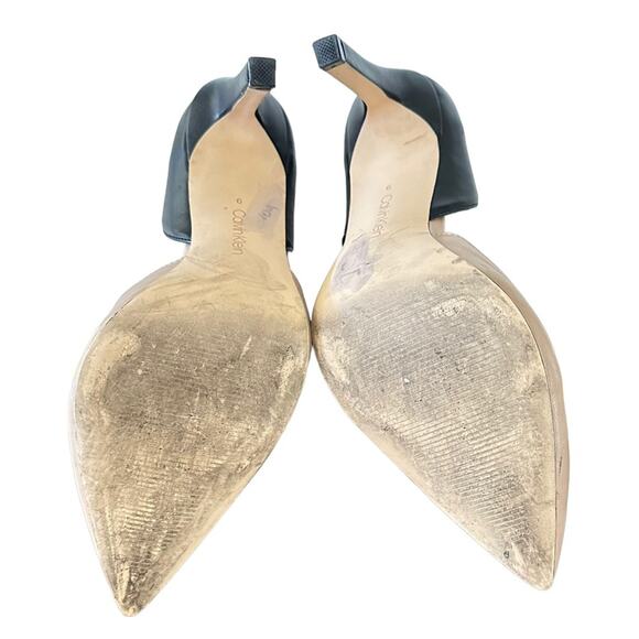 Calvin Klein Brena D’ORSAy tan and black 4” heels. Pointed toes size 9 - Picture 9 of 10